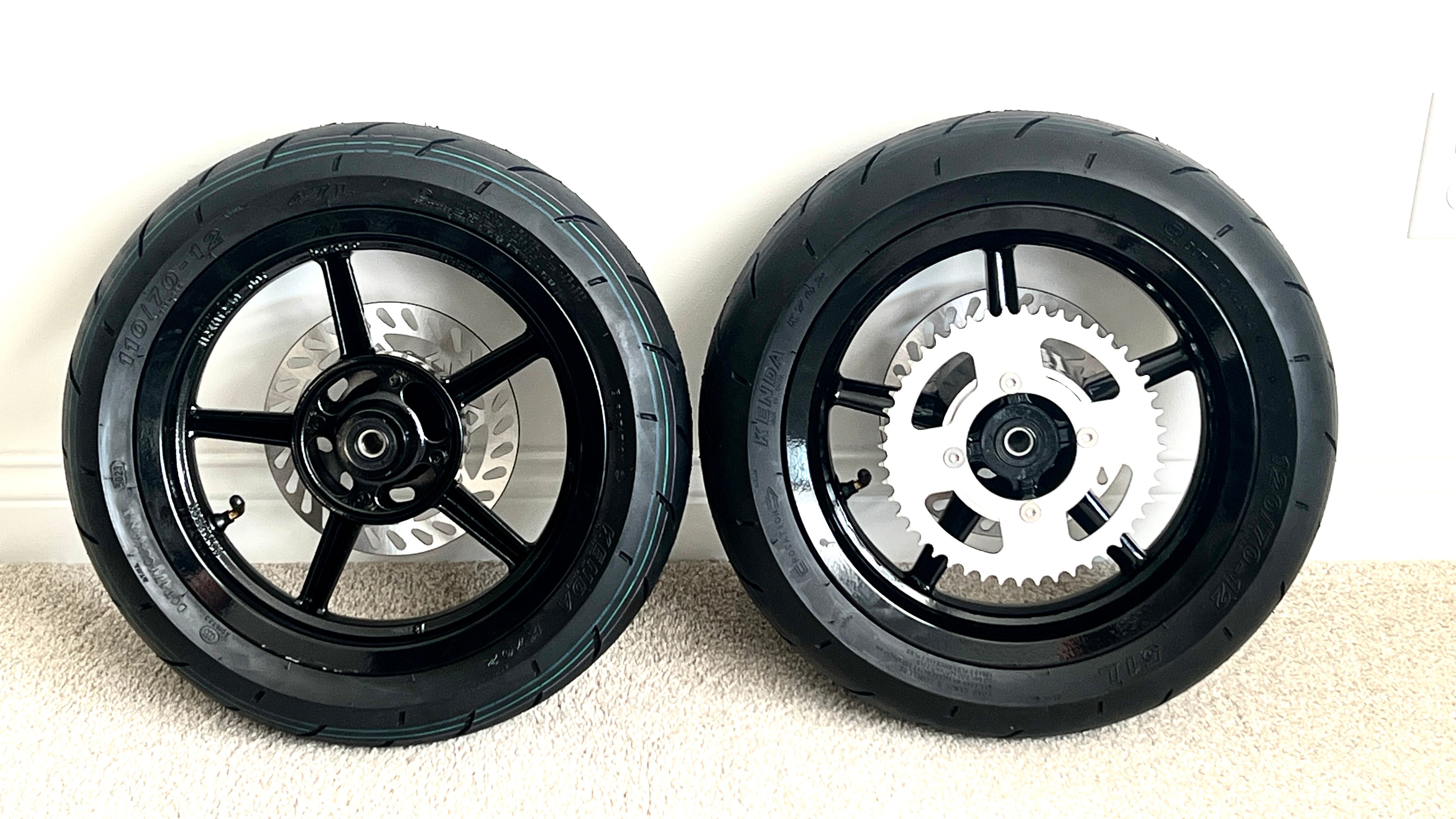 12in Wheel Set w/ Kenda Curve Tires – Midwest Mini Mods