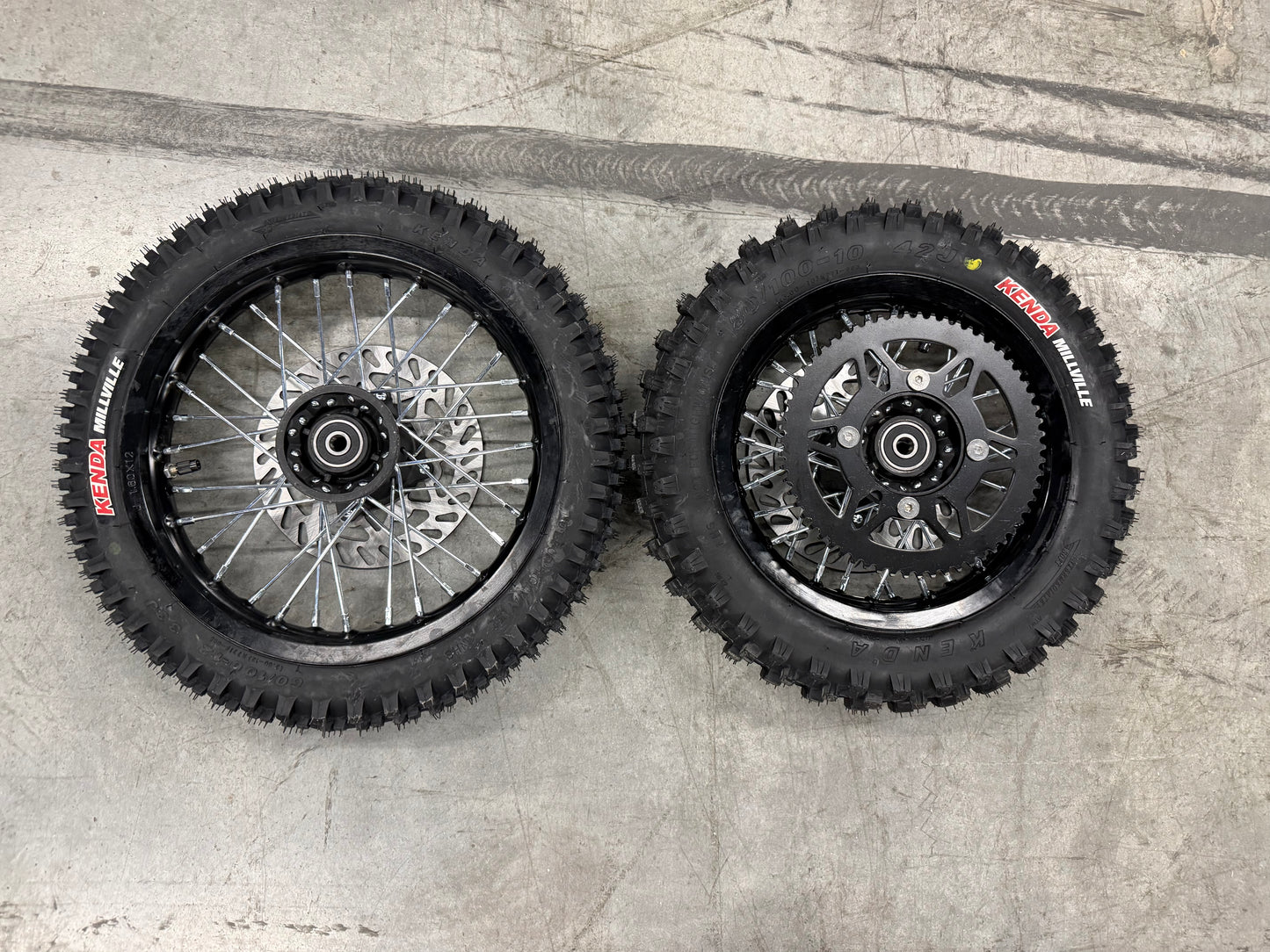 10/12 Aluminum Dirt Wheel Set for Razor w/Kenda Millville tires