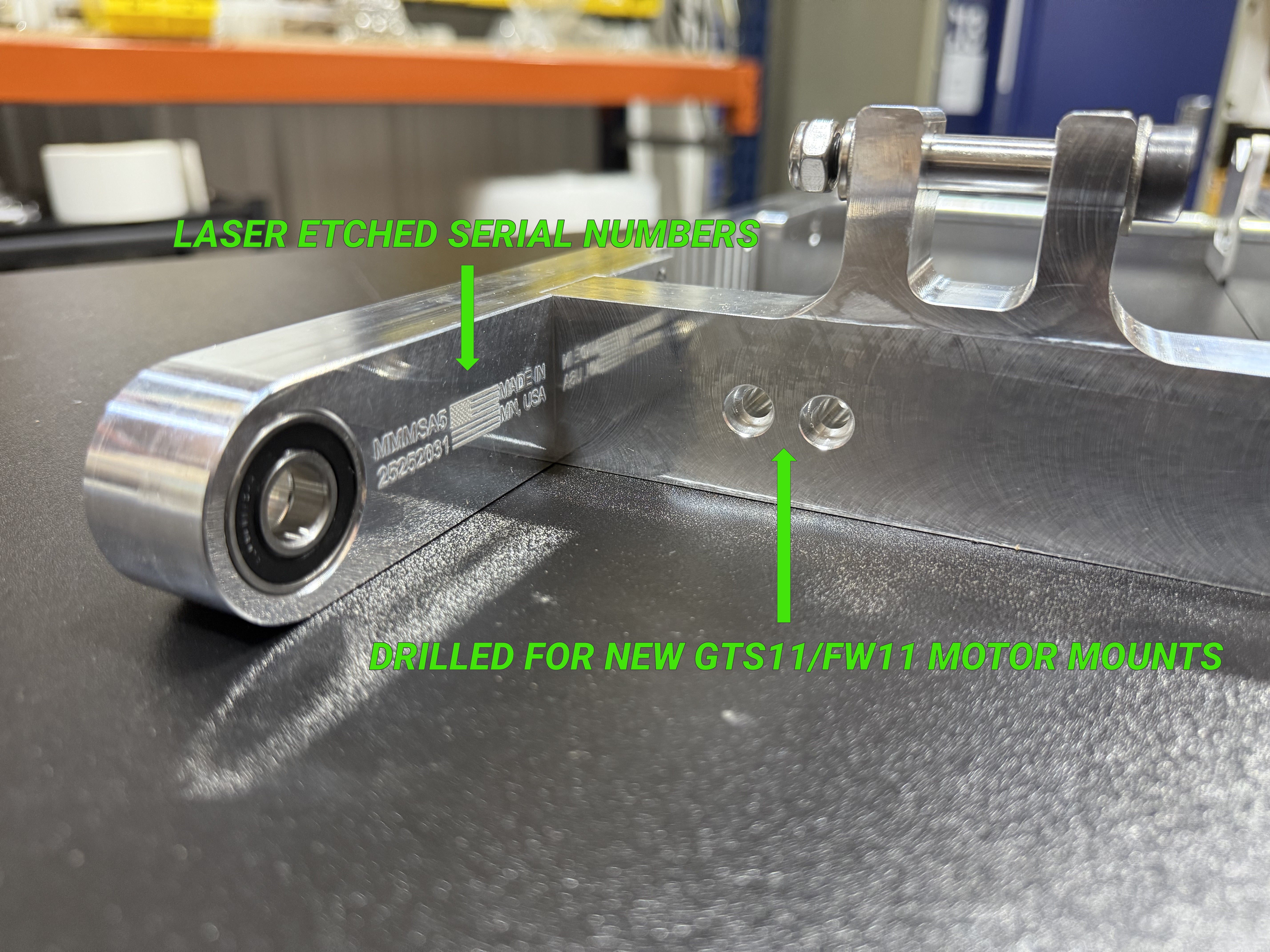 ツインジェミニ　【アームM size】 The Midwest Mini Mods Swingarm